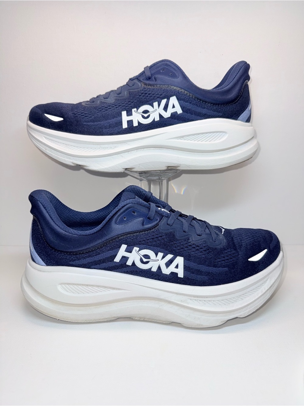 HOKA BONDI 9 Navy and White Cushioned Running Sneakers 11 Wide